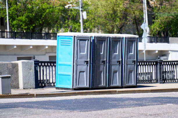 Best Portable restroom trailer rental  in Clarion, IA